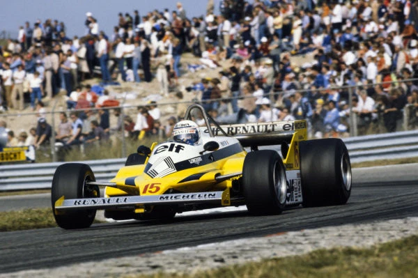 Alain Prost Renault RE30 F1 1981 British GP Silverstone - a