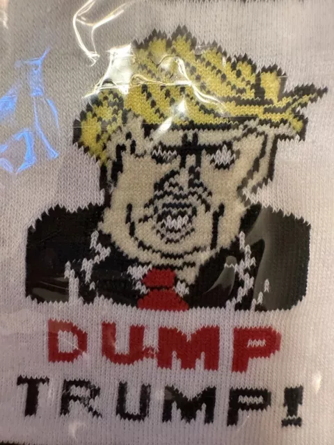 Dump Trump! Socks New In Package
