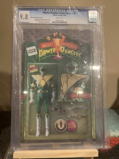 Mighty Morphin Power Rangers #1  Action Figure Variant  1st Print CGC 9.8 COA