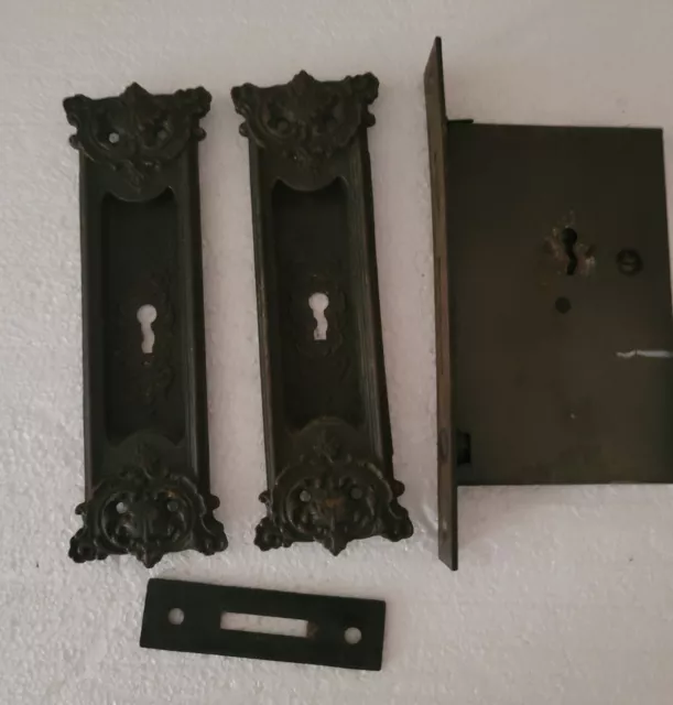 Set Rare Art Nouveau Cast Brass Bronze Russell Erwin Pocket Door Pull Plate Lock