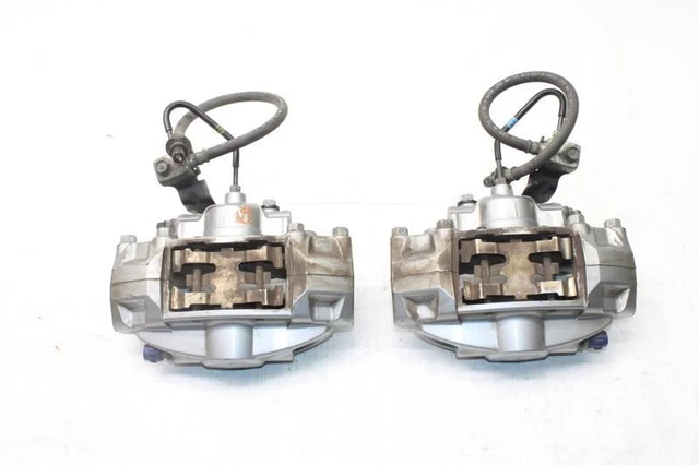 2008 Infiniti G37S V36 Coupe #274 Rear Left & Right Brake Calipers Akebono