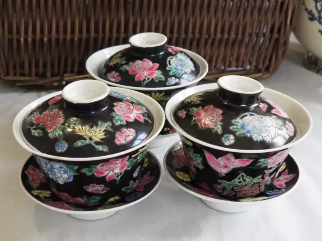 3 Tasses à Thé Chine famille noir à fleurs en porcelaine couvercle & soucoupe