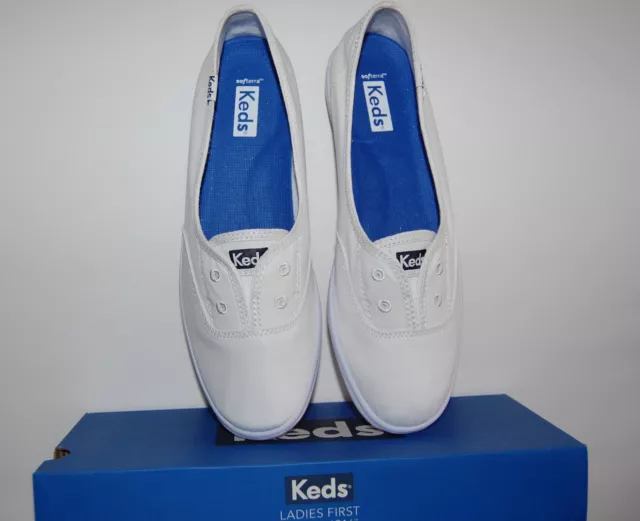 Women's Keds Chillax Mini Canvas White 9M - NEW