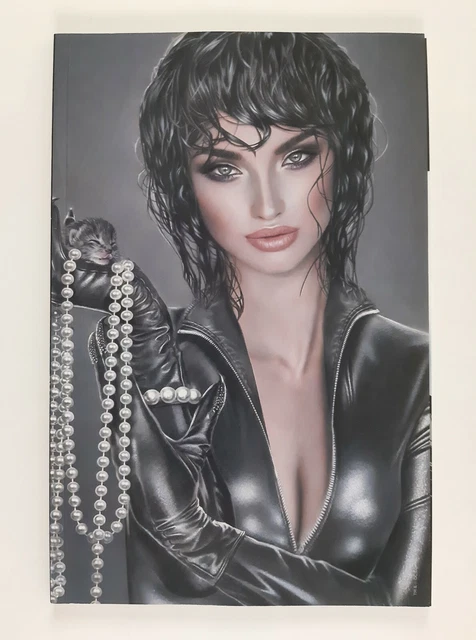 Catwoman 80th Anniversary DC Comics (2020) Natalie Sanders Virgin  NM 🔥 🐈‍⬛🔥