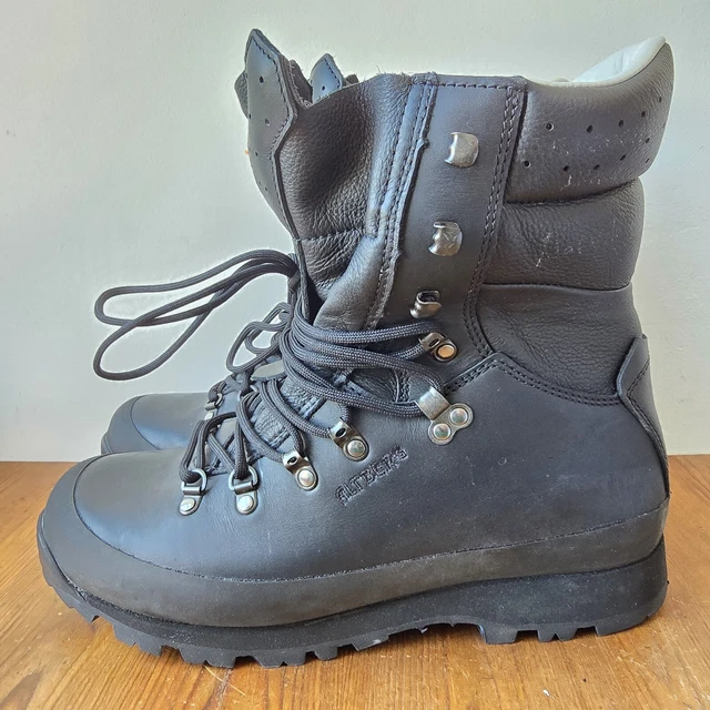 ALTBERG A FORME Boots Size 9 Cold Weather Waterproof Black Leather