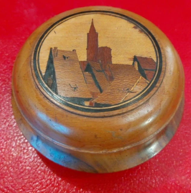 bonbonnière boite a bijoux ancienne marqueterie Strasbourg signée Mehl