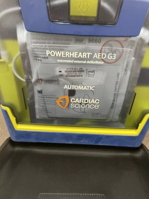 CARDIAC SCIENCE POWERHEART G3 in excellent condition w/o battery