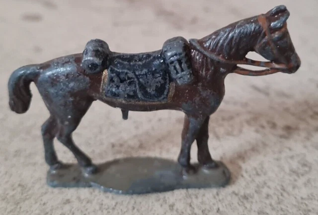 Cheval à Roulettes En Métal – Ancien – Tôle – Jouet Vintage