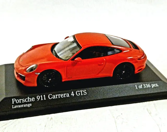 Porsche 911 Carrera 4 GTS, 2017 naranja, minichamps 1:43