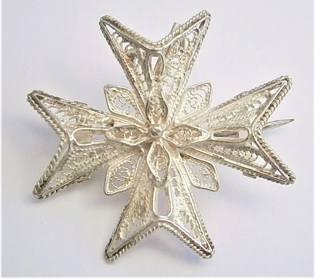 L810) Vintage Maltese Malta cross Fine 925 sterling silver wire Pendant Brooch