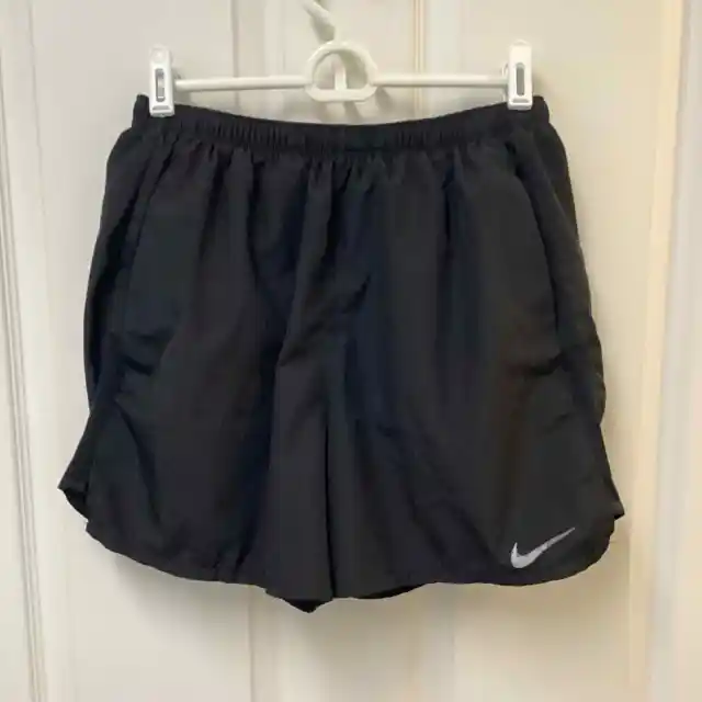 Nike Dri Fit Women’s  Running Shorts Liner Pockets Black Size Medium  5” 219