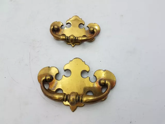 2 Matching Set Pair Dresser Drawer Handle Pull Furniture Hardware Knobs Vintage