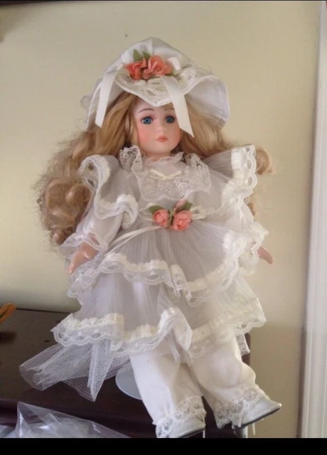 '16 Porcelain Doll, Ladies, Girl, Woman RARE, 1990's Blonde Blue Eyes Vintage