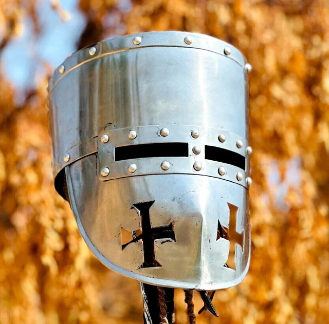 Cavaliere Medievale Armatura Crociato Casco Templare Elmo Croce In