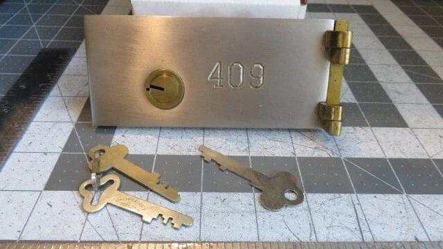 Antique L.L. Bates 1886 Safety Deposit Box Door, Hinges, 2 Op & 1 Guard Key #409