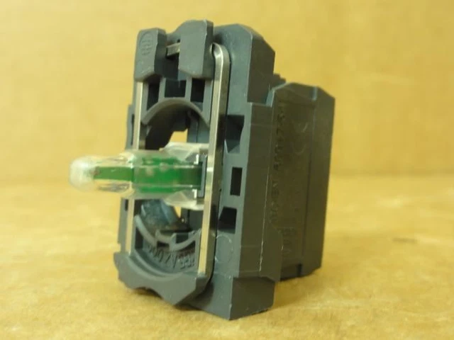 194989 New-No Box; Schneider ZB5AVB3 Light Module Assembly; 24V; LED; Green