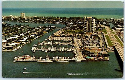 Pier 66 Hotel and Marina - Fort Lauderdale, FL - Resort - Intracoastal Waterway