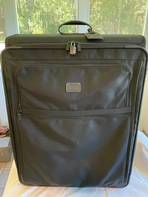 Tumi Ballistic Nylon Wheeled 28" Suiter/Packing Case "Lightly Used"