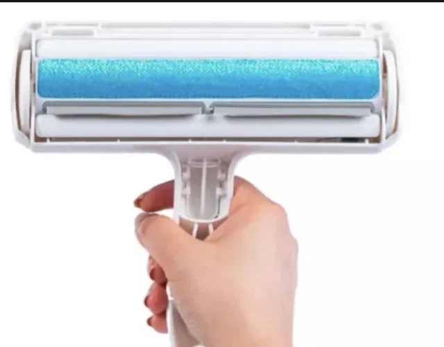 Roll-Out Pet Hair Remover Sofa Clothes Lint Cleaning Brush Dog Cat Fur Reusable