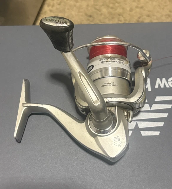 Mitchell Avocet II Model AVS S2000 Spinning Reel