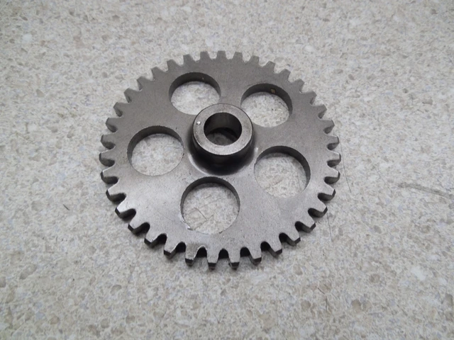07 08 Kawasaki Ninja ZX-6R ZX600P Moteur Huile / Eau Pompe Gear Pignon