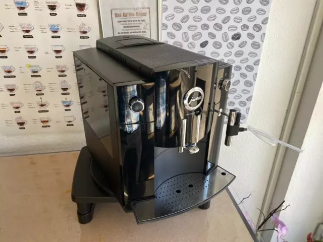 Kaffeevollautomat Jura IMPRESSA C60 + 1 Jahr VOLLE Gewährleistung