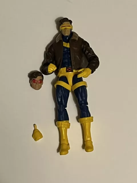 Love Triangle Cyclops Marvel Legends Used (MISSING ONE HEAD)