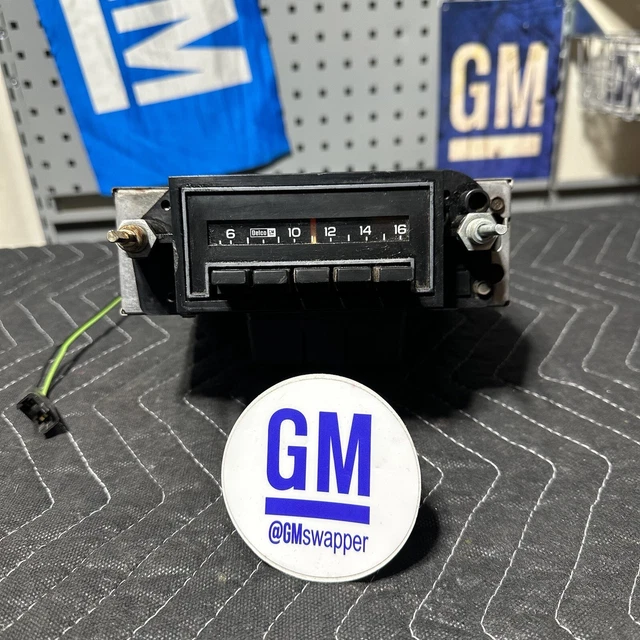 Vintage GM Delco 7933641 Car AM RADIO Chevrolet TRUCK CAMARO CHEVELLE OEM GM C10