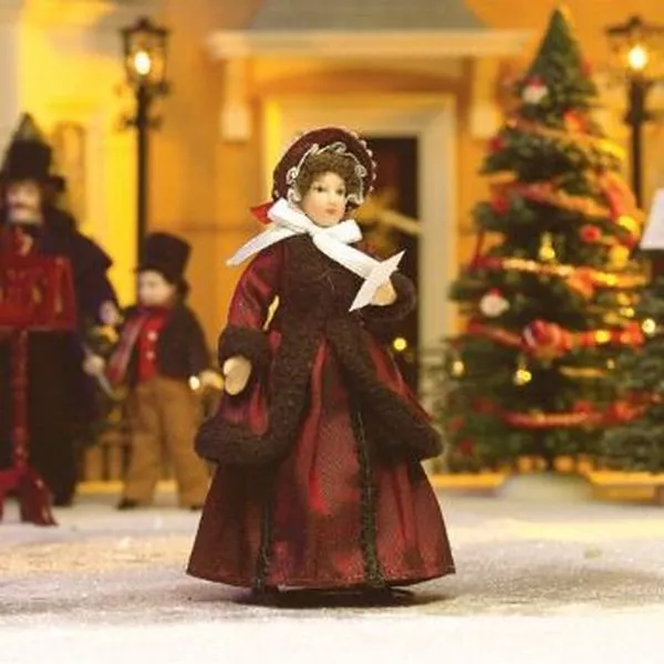 Frau Carolin in Winterbekleidung, Puppenhaus Puppenstube 1:12