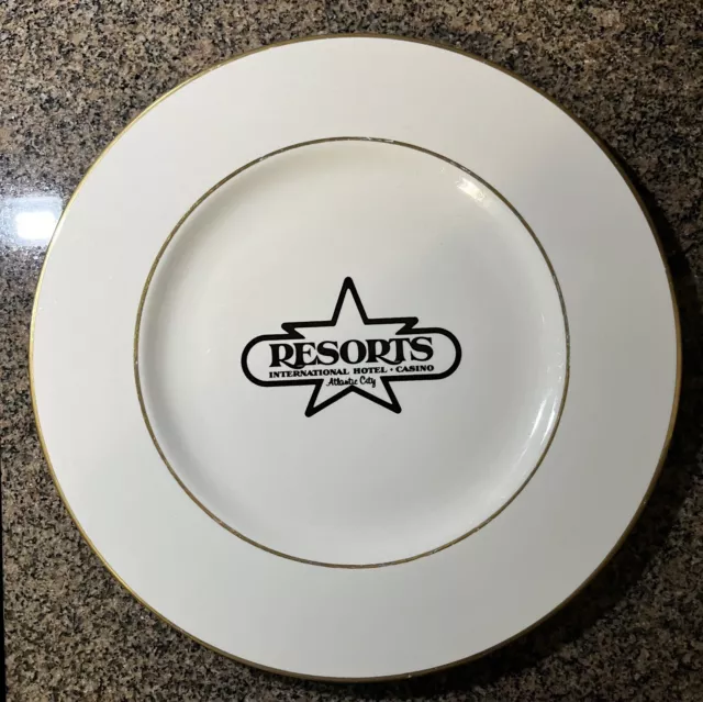 Vintage 1979 Resorts International Casino Atlantic City Gold Lined Dinner Plate