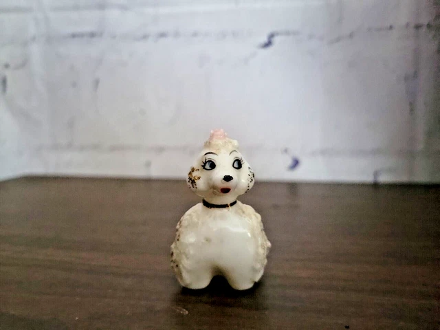 Vintage Spaghetti Poodle Bone China Figurine Little White hand Painted 2"x 1.5"