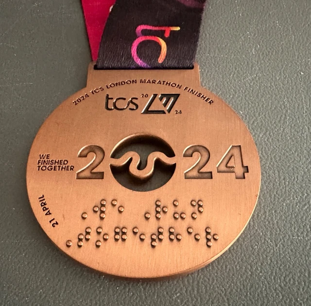 LONDON MARATHON 2024 TCS Finishers Medal Running Sport Landmarks 21st london-marathon-2024-tcs-finishers-medal-running-sport-landmarks-21st