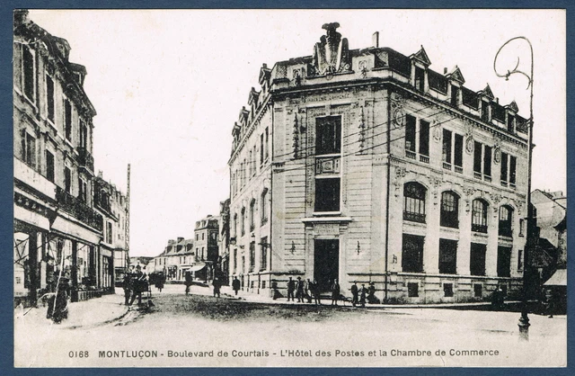 CARTE POSTALE.ALLIER 03.VUE SUR LE BOULEVARD DE COURTAIS à MONTLUCON. Réf : 013