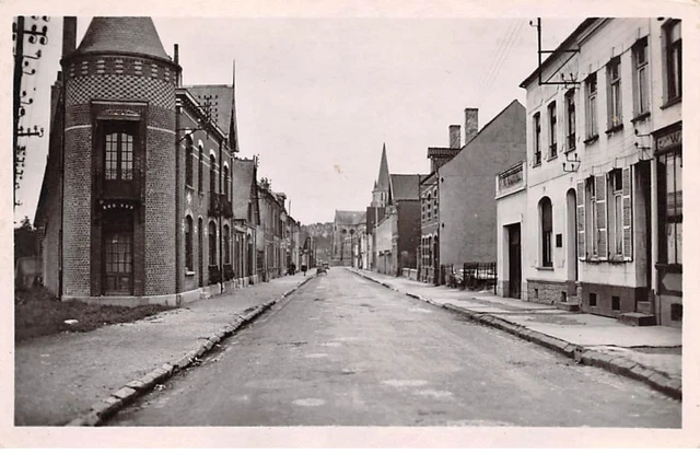62 .n°106290 .  fruges .rue de la gare .au fond l eglise .