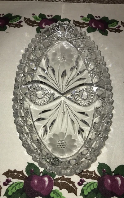 Antique US Glass Pickle Didh ~Etched Daisey~Leaves Diamond Block Buttons~Stars