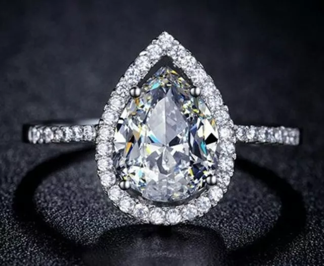 Bague de fiançailles en diamant halo simulé poire délicate 2,35 ct or blanc...