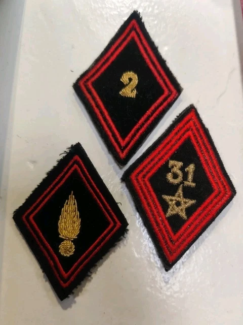 Lot 3 Insignes Metal et Tissu Ecole des Pupilles Armée de l'air A Lot 3 Insignes Metal et Tissu Ecole des Pupilles Armée de l'air A