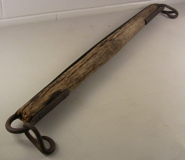 Antique Farm Plow Hitch Singletree Iron Hooks Rustic Farmhouse Wall Hanging 33"