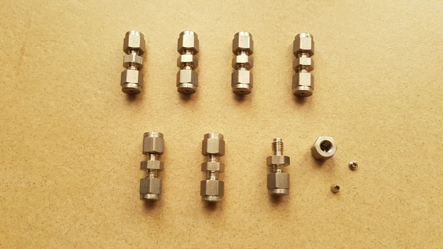 7 X Swagelok (Ss-100-6Bt),Raccordo Unione Tubo 1/16",Union Inox 316