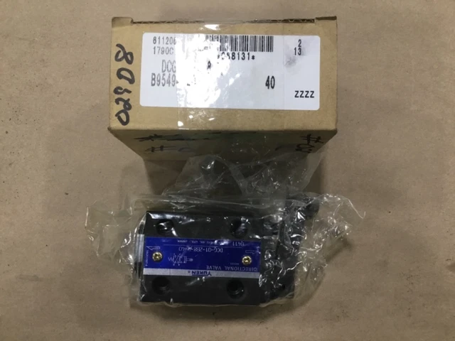 Yukon DCG-01-2B8-R-40 Directional Control Valve #029D8
