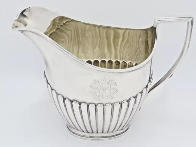 Antique Victorien Argent Sterling Jug Entièrement Poinçonné William Hutton &