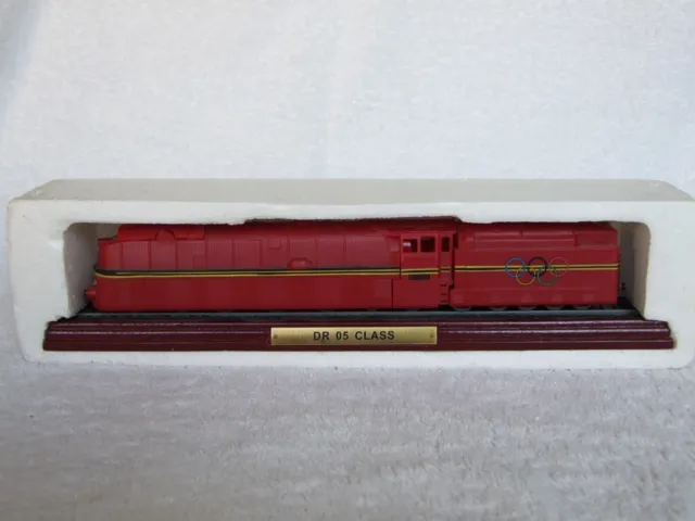 DR 05 Class Atlas Editions 1:100 scale static model train in packaging