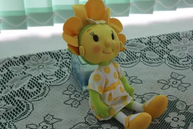 Vintage Fifi And The Flowertots Primrose Plush Soft Doll 13"  Rare 2004