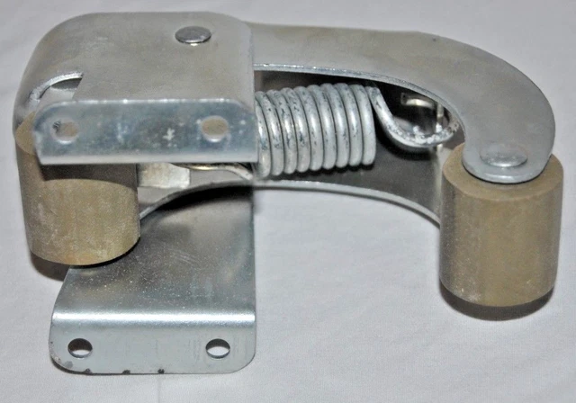 Vintage Superior Barn Door Catch w/ Hardware Heavy Duty Automatic Latch 3