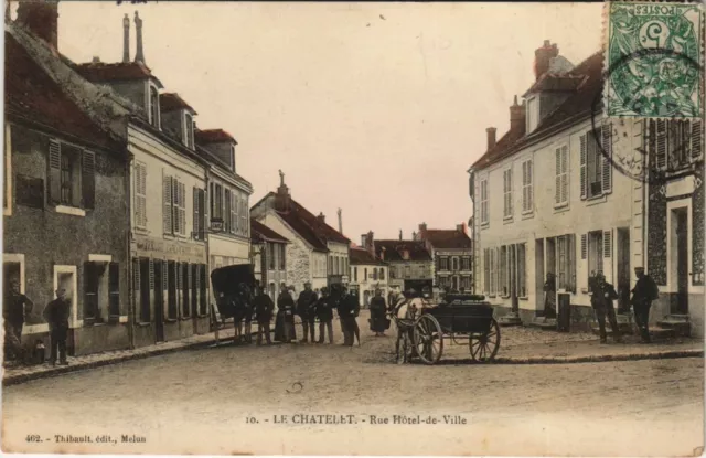 CPA Le CHATELET-en-BRIE Rue de l'Hotel de Ville COLORISÉ (19614)