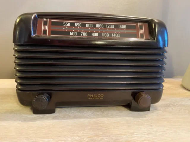 RESTORED PHILCO 48-250 Brown Bakelite Radio Excellent Condition $110.00 ...