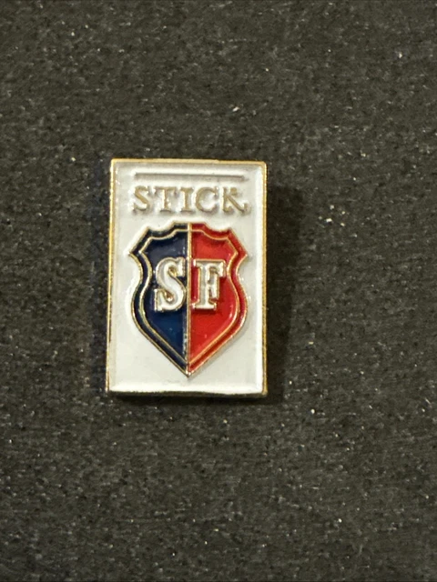 Insigne Boutonnière émaillé – Sport (foot/rugby/cyclisme), Ancien, Made In France