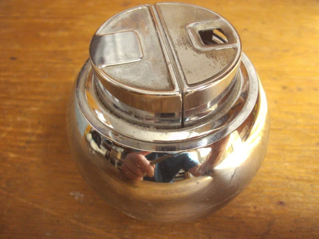 SAROME briquet design