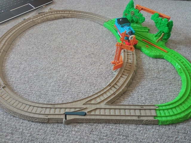 Thomas Wild Ride THOMAS' WILD RIDE Trackmaster Thomas and friends train set £8.99 ...