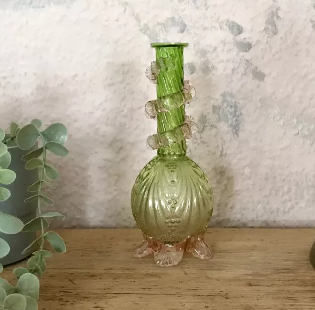 Antik grün lachs rosa Vase Glasvase Jugendstil Aufschmelzungen Krallik? Lötz?